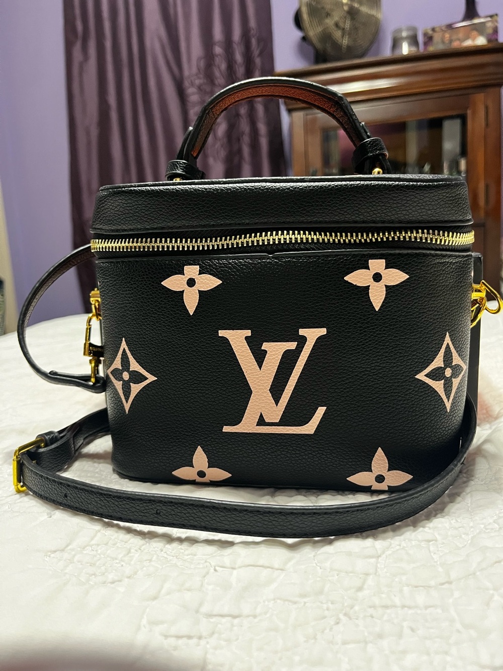 Louis. Vuitton. Monogram Giant Vanity PM Black Beige Gold Tone Hardware Bag